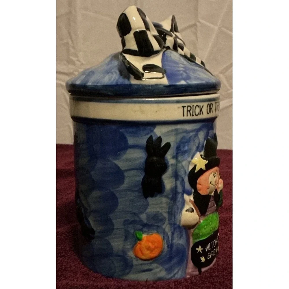 Ceramic Halloween Cookie Jar‎ With Witchs Brew Design